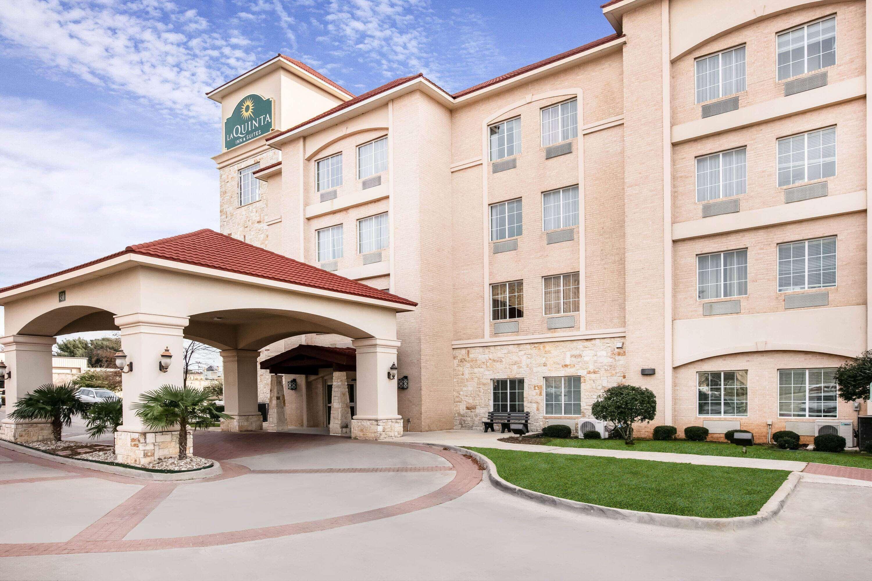 La Quinta By Wyndham Dfw Airport West - Euless Hotel Buitenkant foto